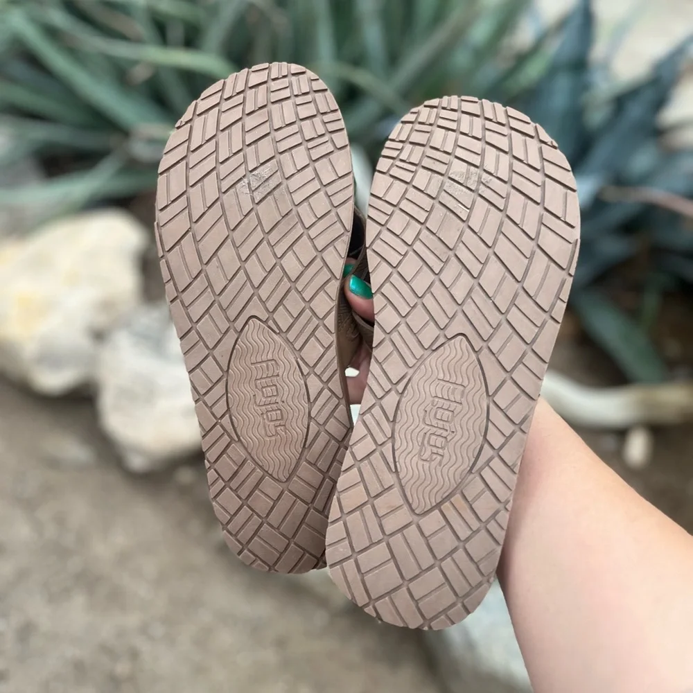 FLOJOS | Men’s Tan Brown Leather Thong Flip Flop Sandals 8